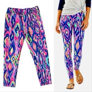 Lilly Pulitzer 27652 UPF Weekender Luminescent Activewear Capri Leggings